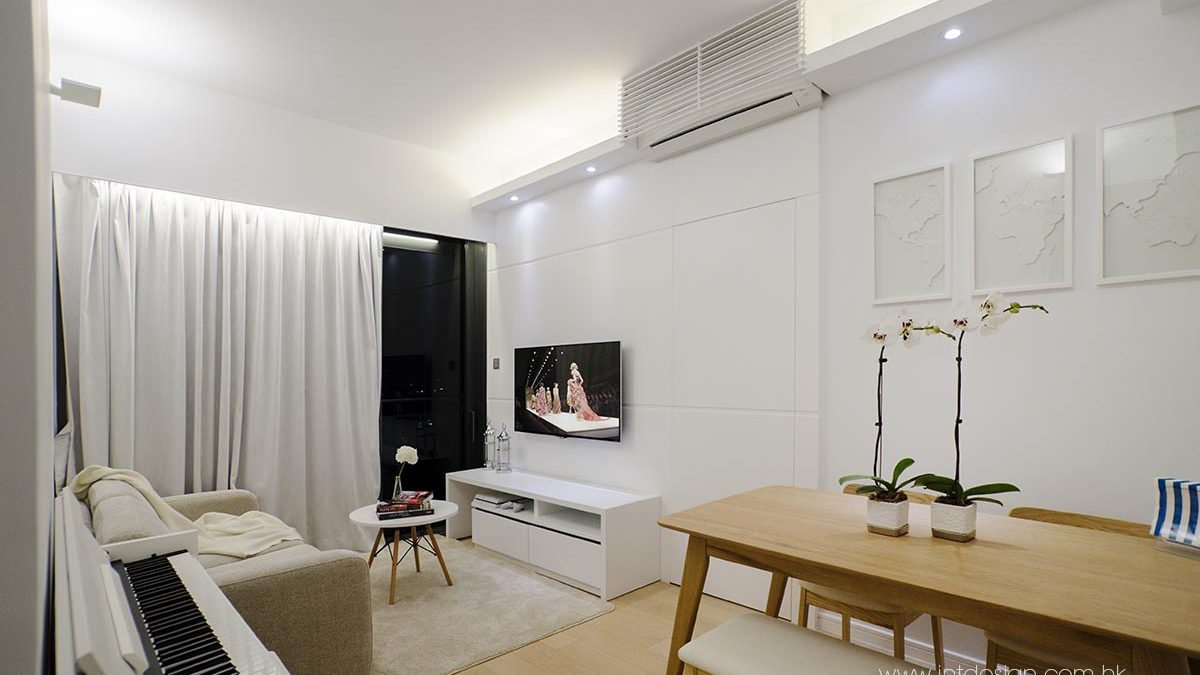 Double Cove's Living and Dining Room Interior Room